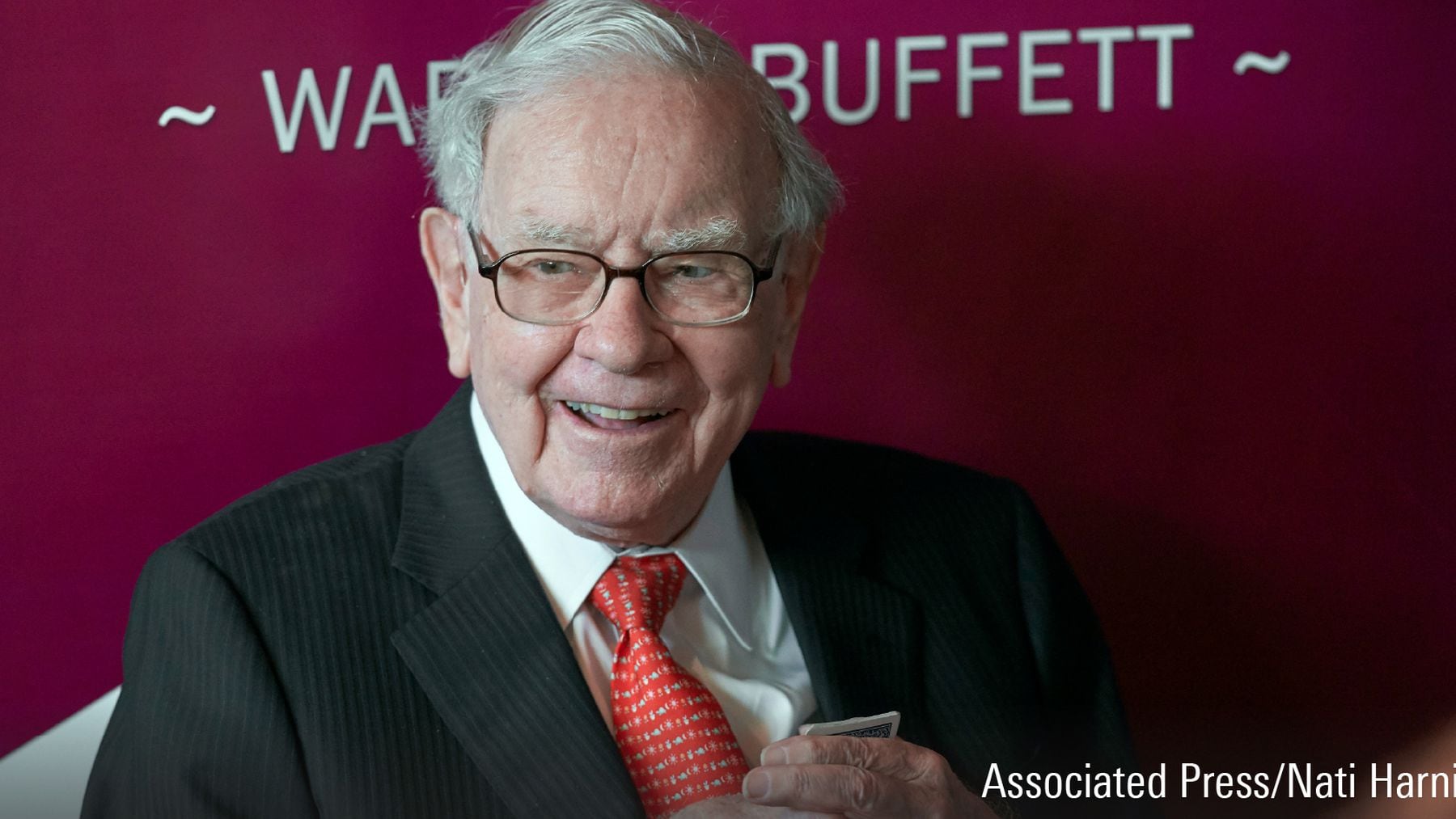 Warren Buffett Commits $23.5 Billion to Japanese Trading Houses