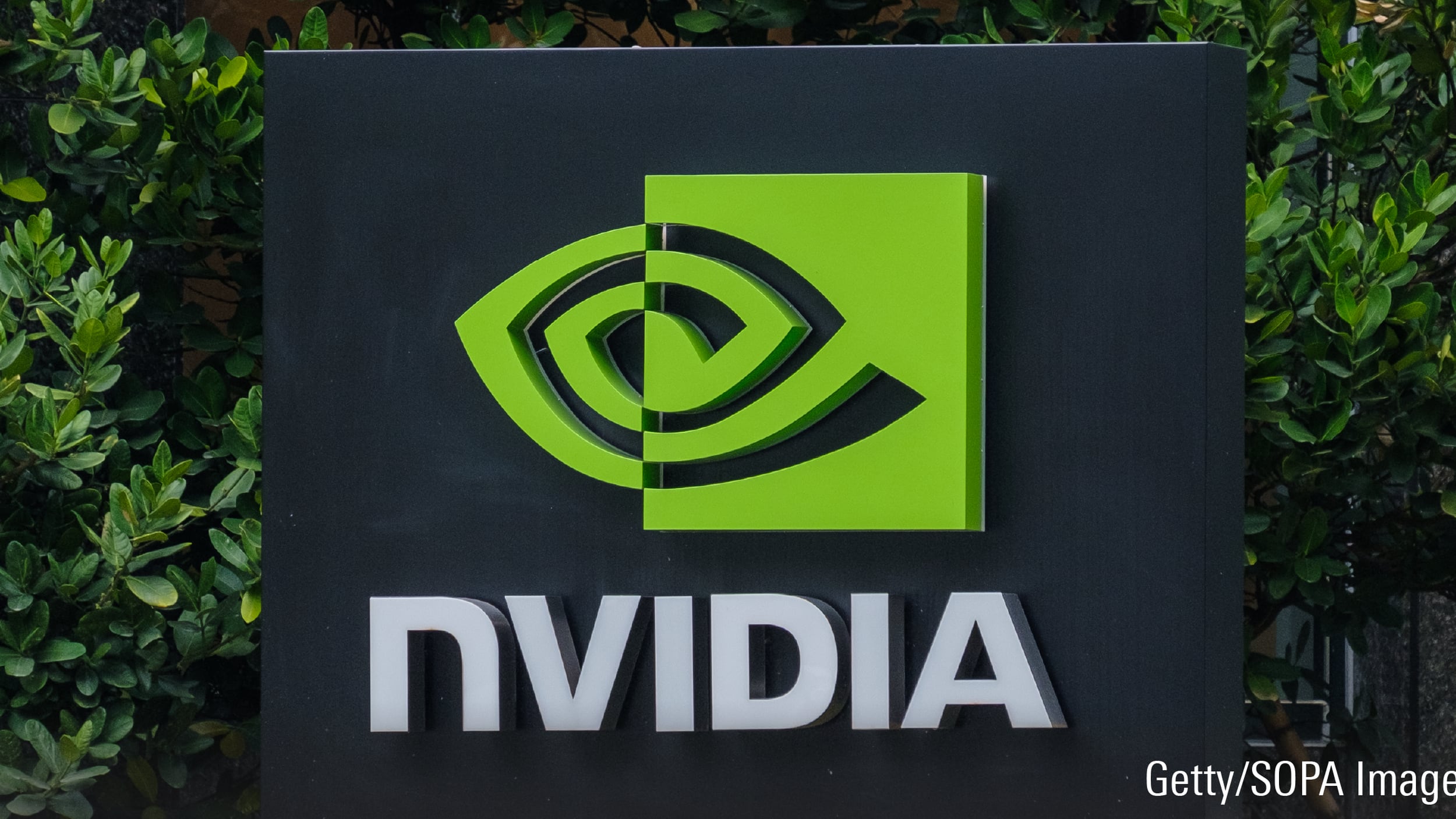 Smart Investor: 60/40 Portfolios, Nvidia at  Trillion, Will Tariffs Bite Q2 Earnings